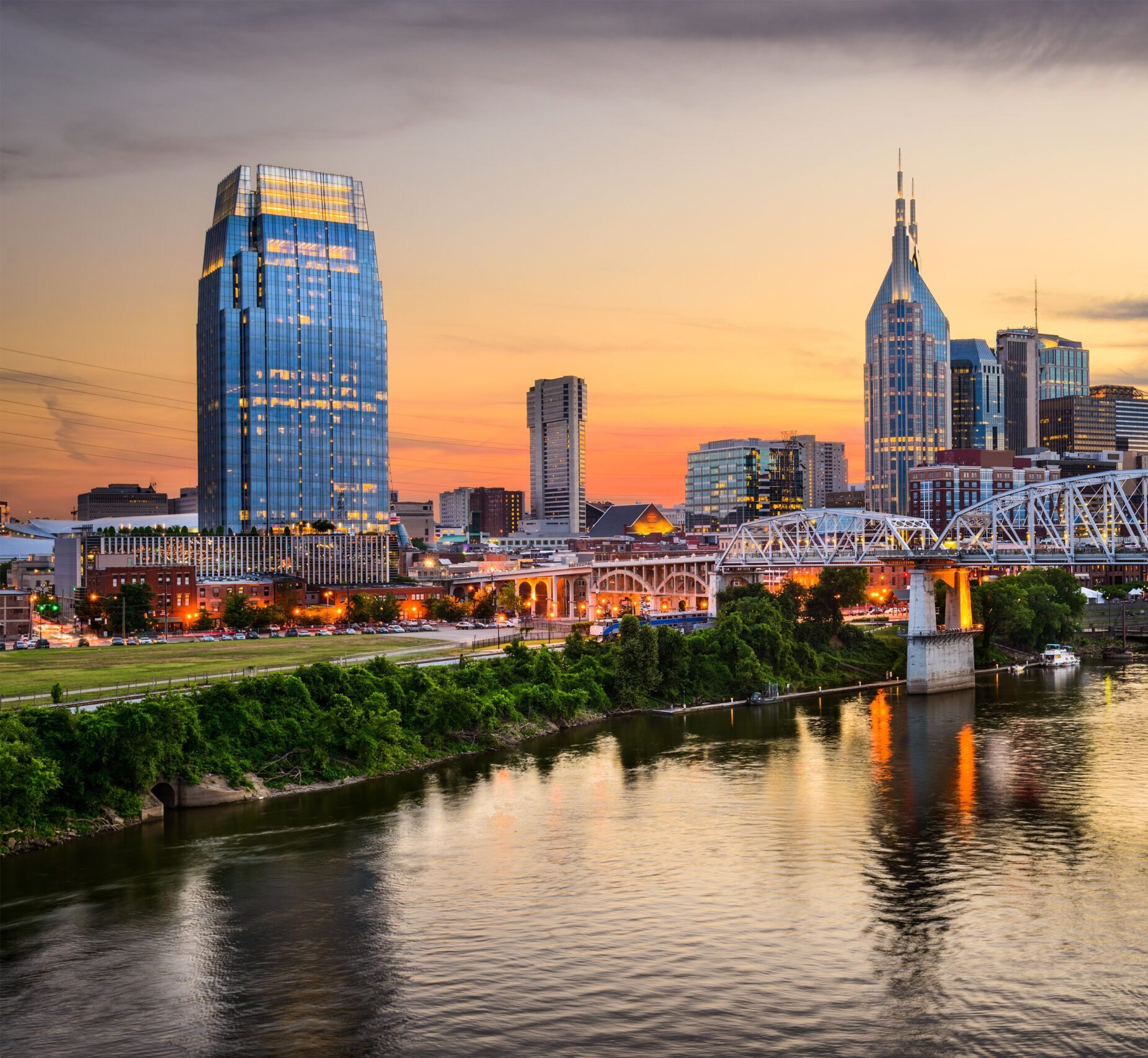 Nashville, Tennessee, USA downtown skyline on the Cumberland River.